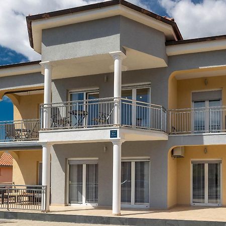 Apartmani Dea Crikvenica Zewnętrze zdjęcie
