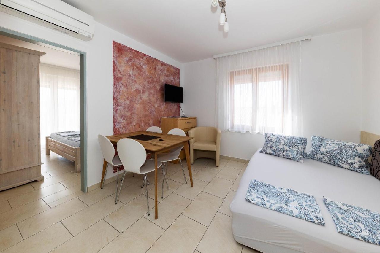 Apartmani Dea Crikvenica Zewnętrze zdjęcie