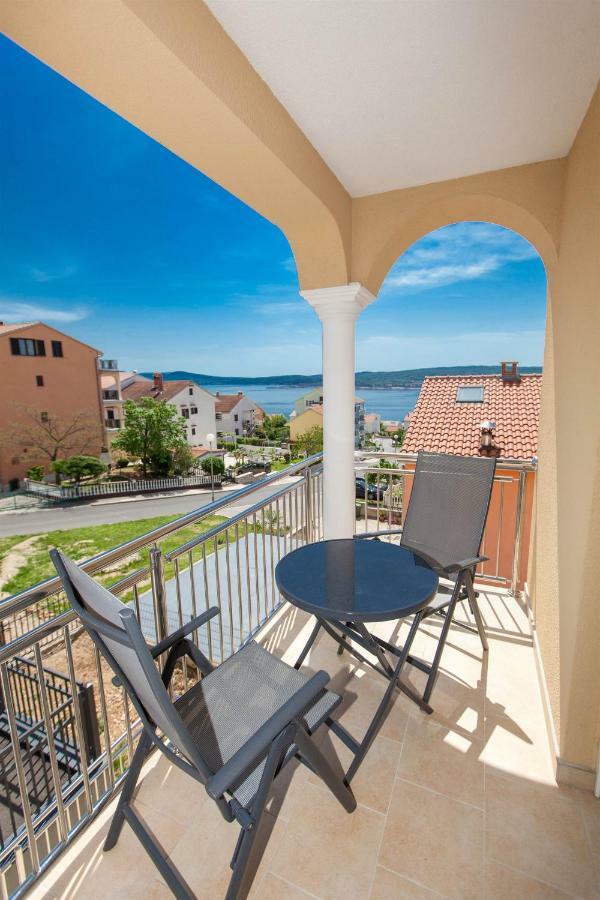 Apartmani Dea Crikvenica Zewnętrze zdjęcie